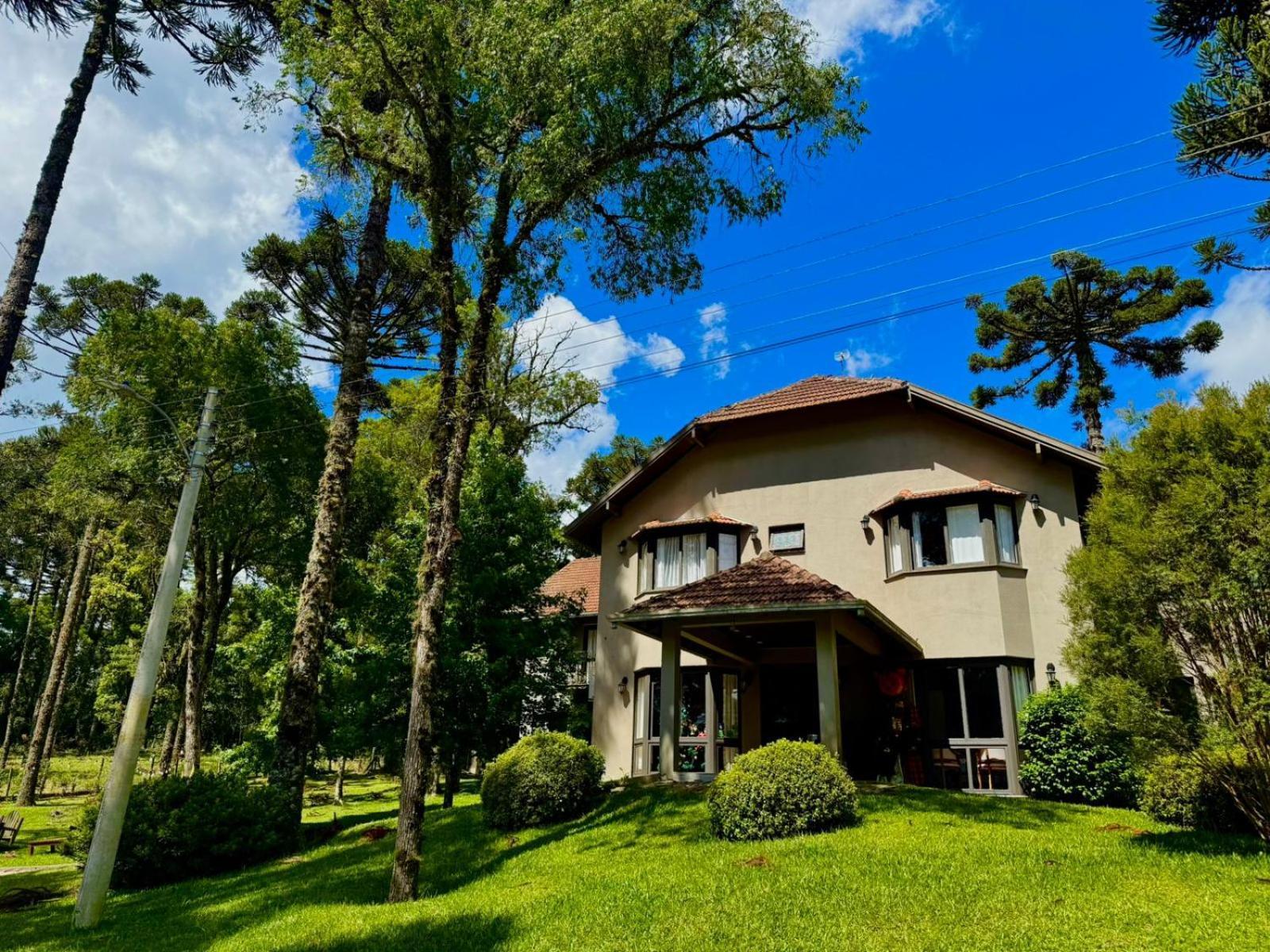 Pousada Golden Hills Канела Екстер'єр фото